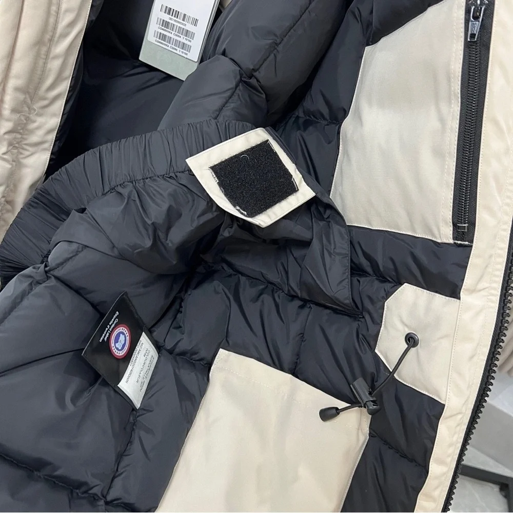 Canada Goose Expedition white Unisex Hooded Parka